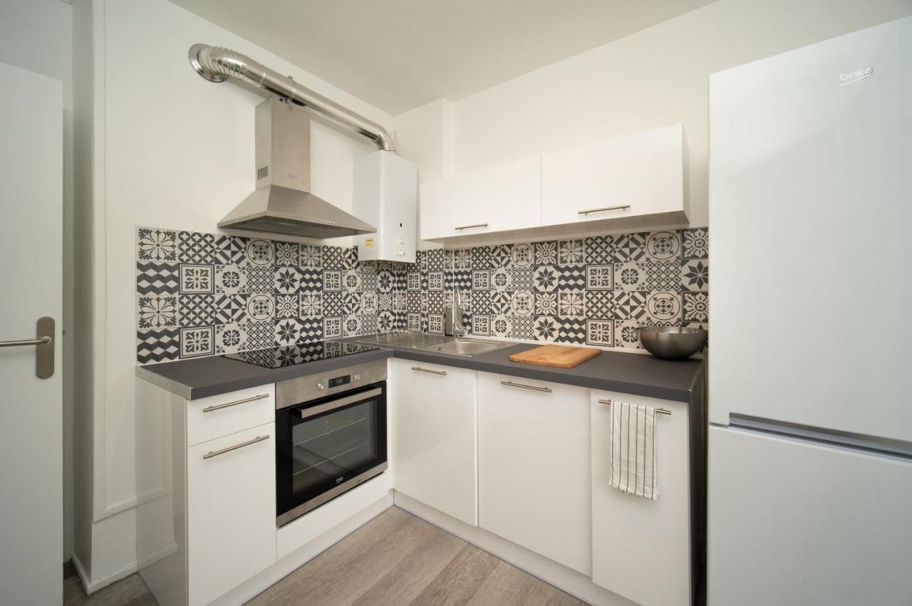 Appartement Tout Equipe Parking Balcon 2 Chambres Марсилия Екстериор снимка